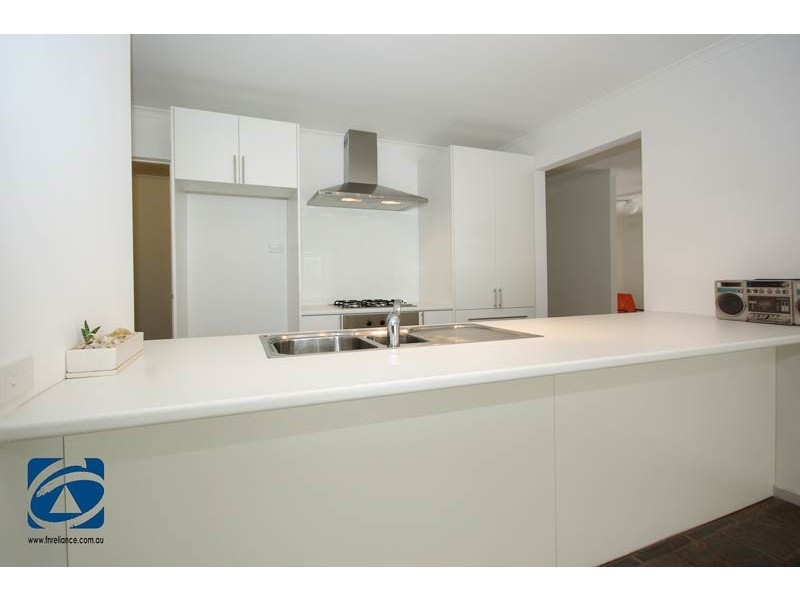 Cranbourne North VIC 3977