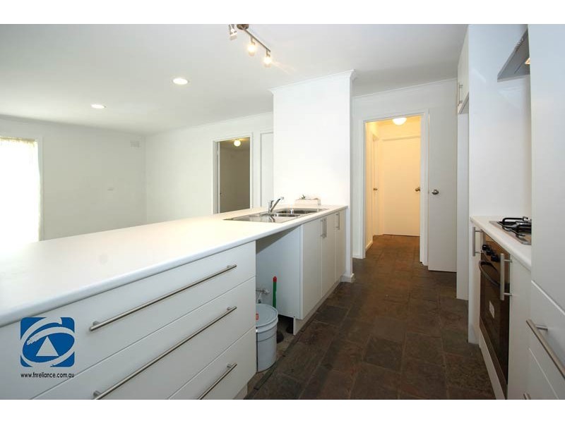 Cranbourne North VIC 3977