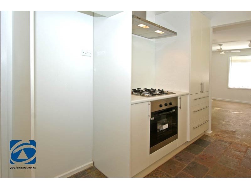 Cranbourne North VIC 3977