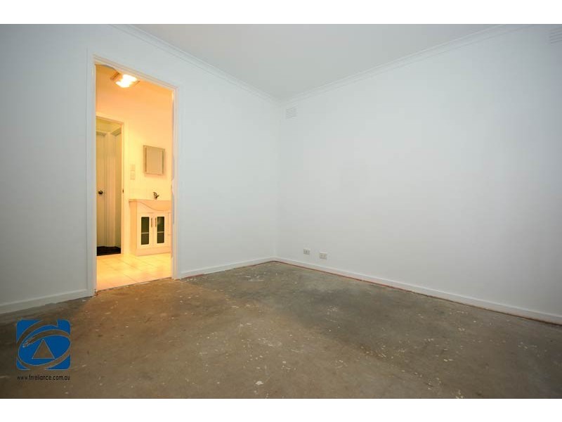 Cranbourne North VIC 3977