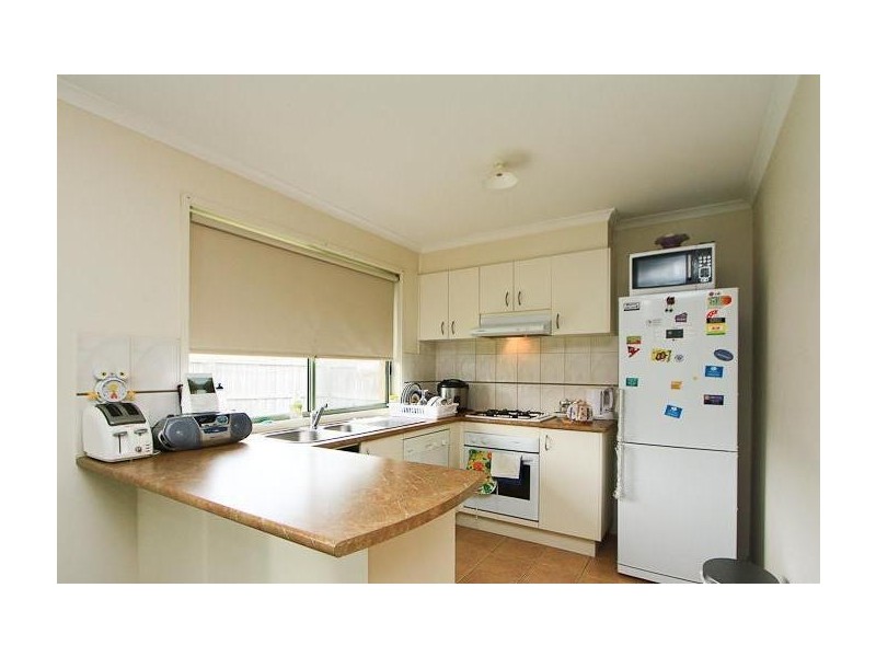 2 Shady Close, Narre Warren South VIC 3805