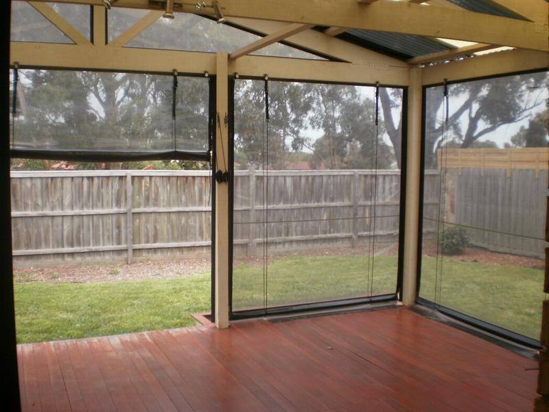 31 Glenshee Drive, Lynbrook VIC 3975