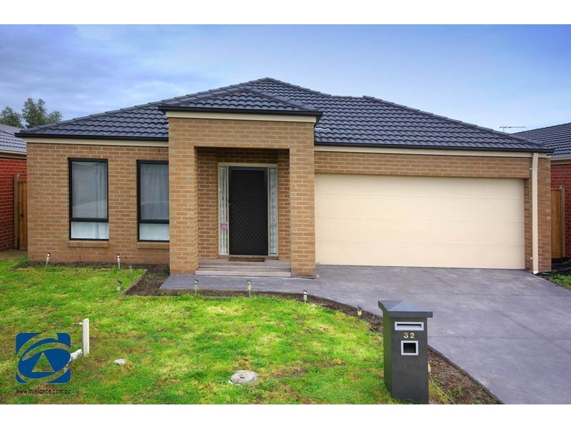 32 Bulga Wattle Circuit, Lyndhurst VIC 3975