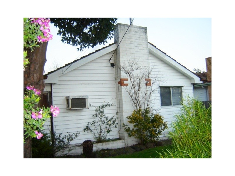 30 Parkland Avenue, Hampton Park VIC 3976