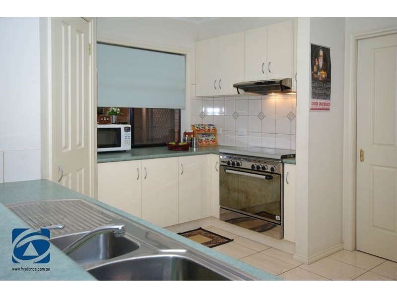 Cranbourne North VIC 3977