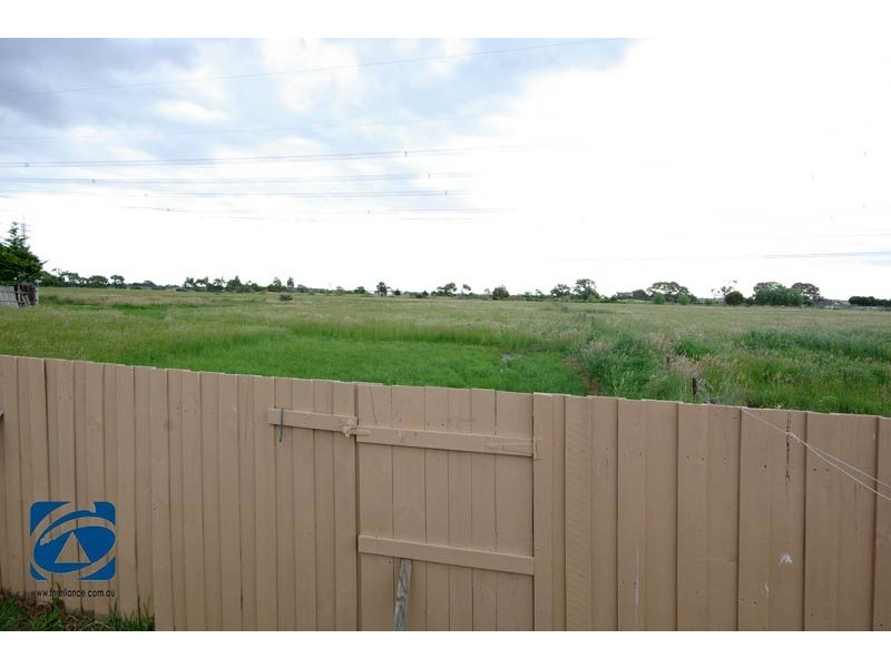 Cranbourne North VIC 3977