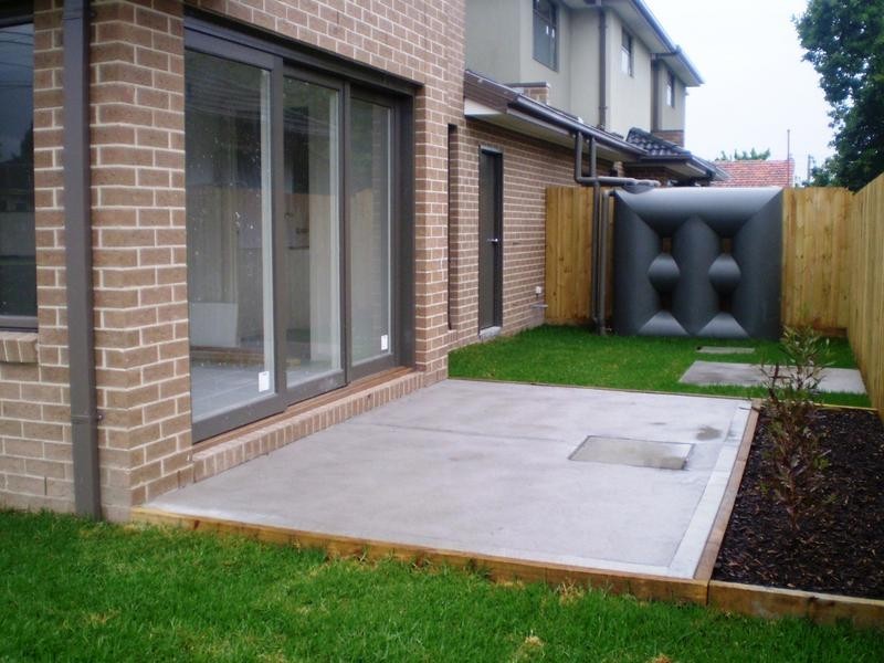 1/1417 Heatherton Road, Dandenong North VIC 3175