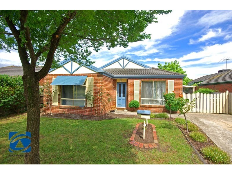 21 Tranter Square, Lynbrook VIC 3975