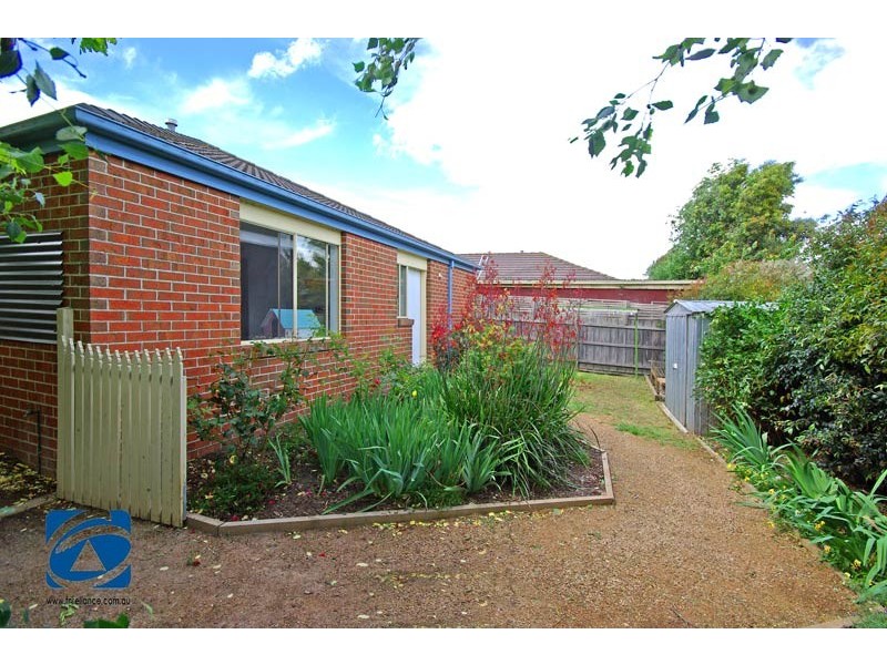 21 Tranter Square, Lynbrook VIC 3975