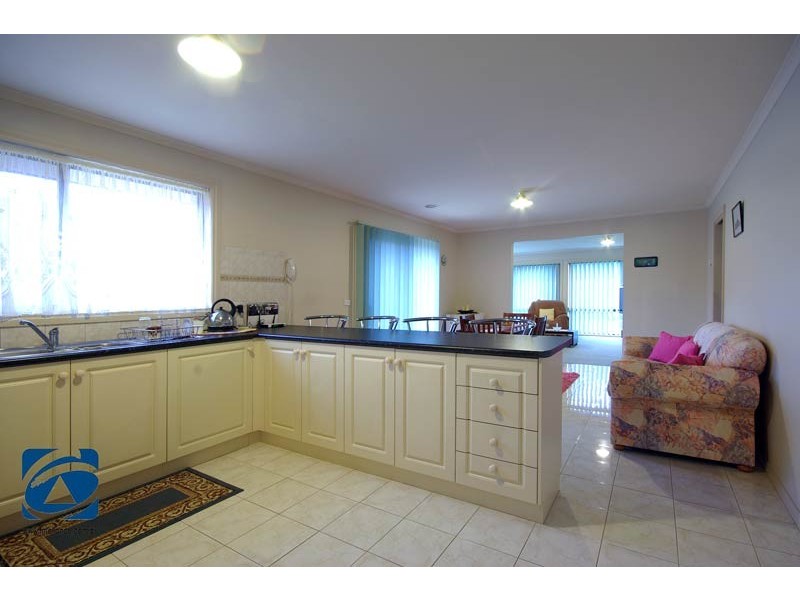 Lynbrook VIC 3975