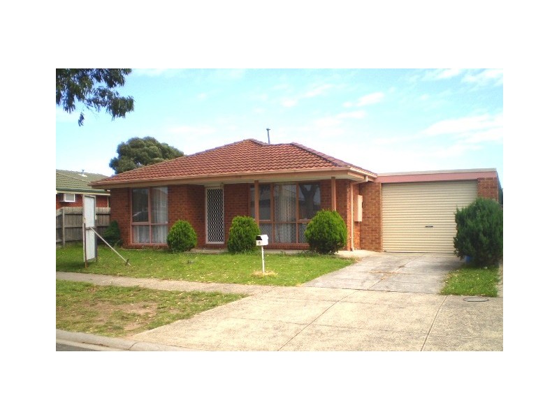 9 Celebration Court, Cranbourne West VIC 3977