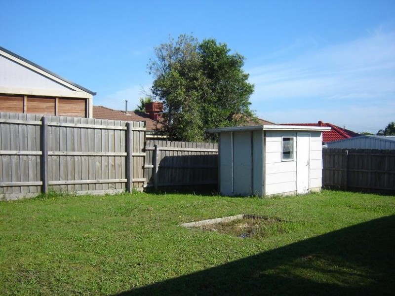 13 Heather Court, Hampton Park VIC 3976