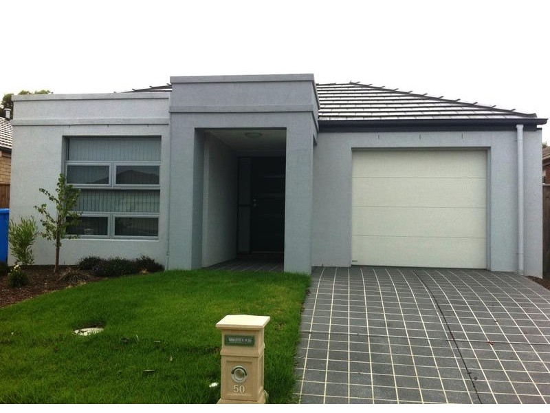 50 Silverwattle Drive, Lyndhurst VIC 3975