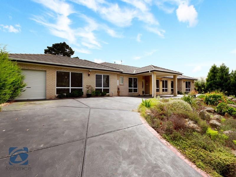 Narre Warren North VIC 3804