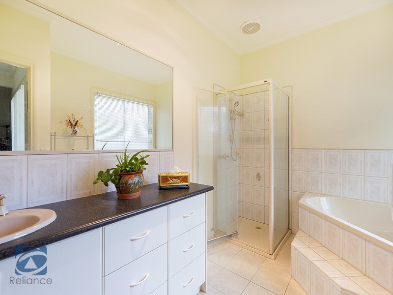 Narre Warren North VIC 3804