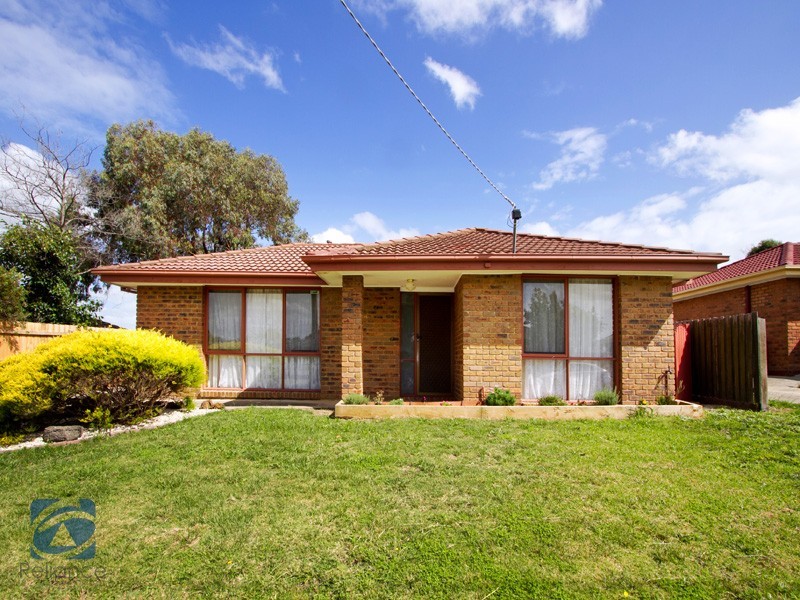 50 Springfield Crescent, Hampton Park VIC 3976