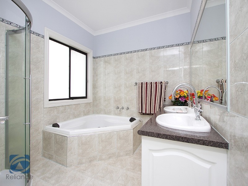 Narre Warren North VIC 3804