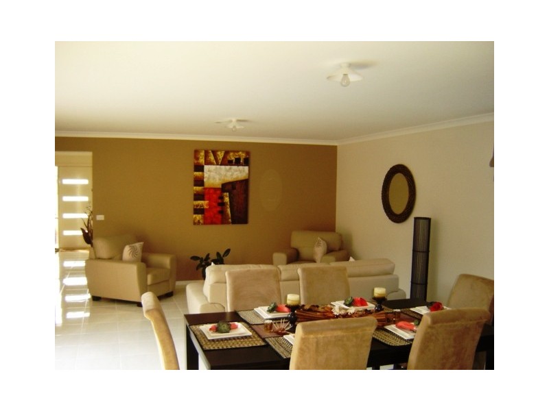 55 Bluemist Circuit, Lyndhurst VIC 3975