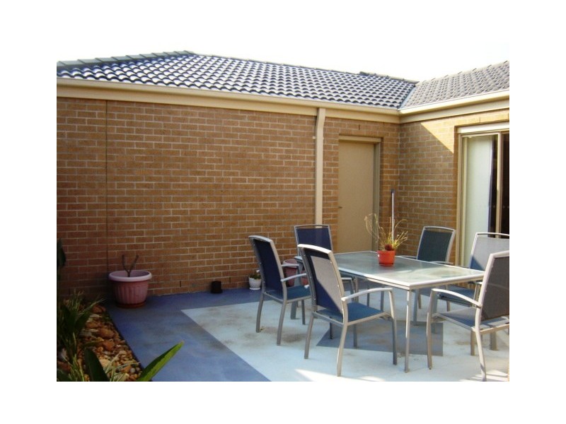 55 Bluemist Circuit, Lyndhurst VIC 3975