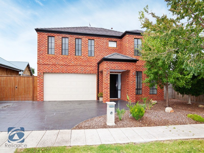 Lynbrook VIC 3975