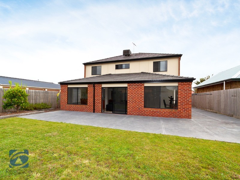 Lynbrook VIC 3975