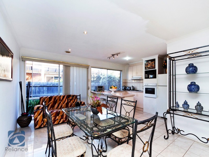 Narre Warren South VIC 3805