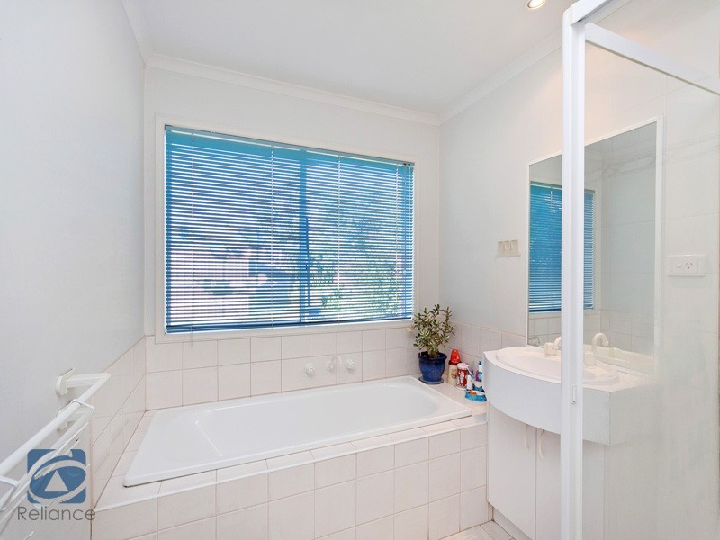 Narre Warren South VIC 3805