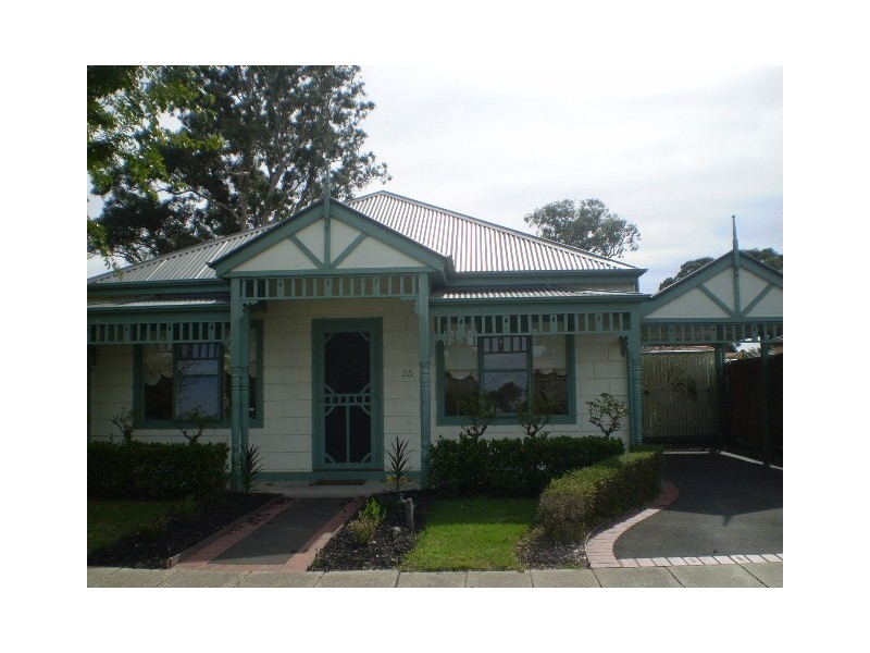 25 May Gibbs Crescent, Lynbrook VIC 3975