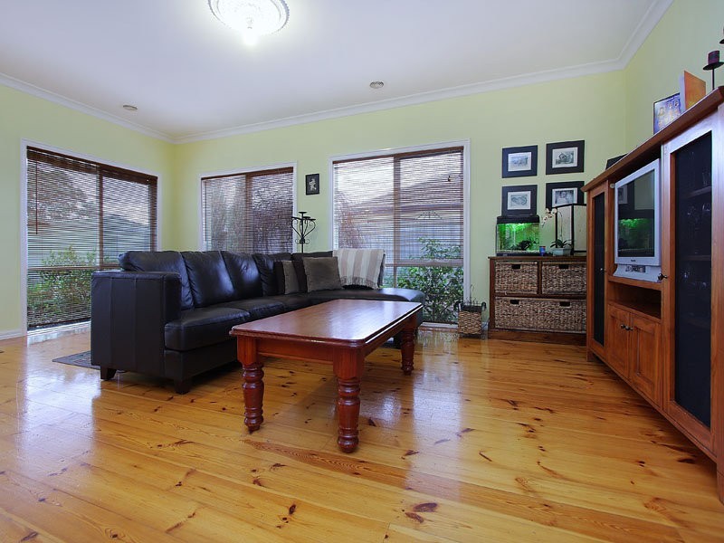 25 May Gibbs Crescent, Lynbrook VIC 3975