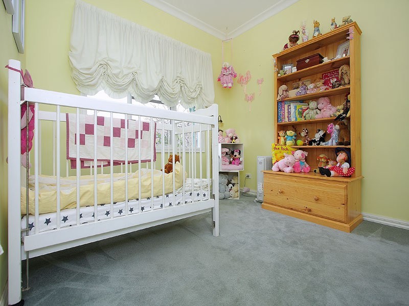 25 May Gibbs Crescent, Lynbrook VIC 3975