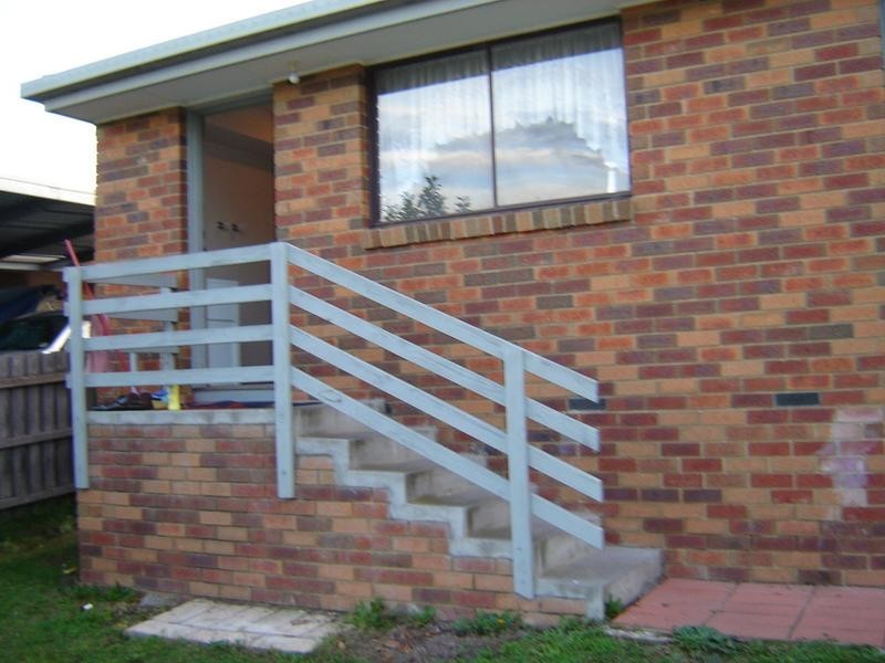 18 Ashford Close, Hampton Park VIC 3976