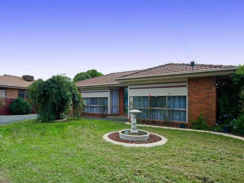 16 Templer Avenue, Hampton Park VIC 3976