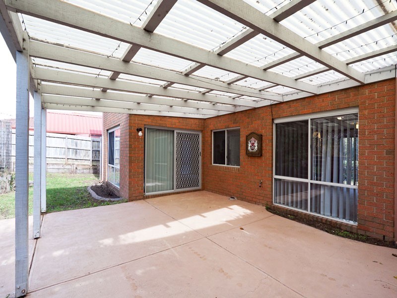 12 Valley View Rise, Hampton Park VIC 3976