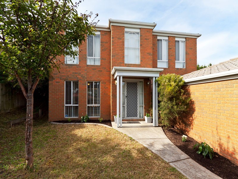 12 Valley View Rise, Hampton Park VIC 3976