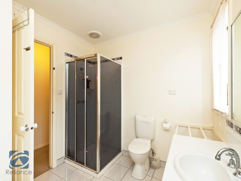 21 Hanrahan Wynd, Lynbrook VIC 3975