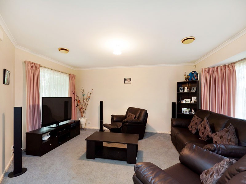67 Huntington Drive, Hampton Park VIC 3976
