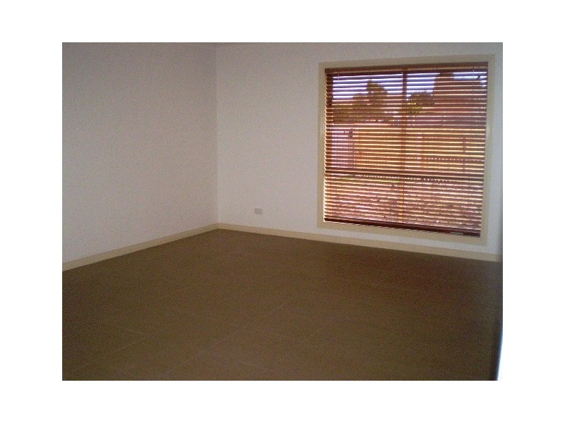 6/27-33 Coral Drive, Hampton Park VIC 3976