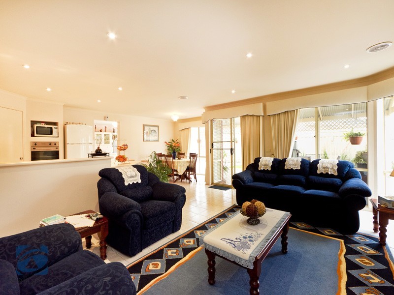 Lynbrook VIC 3975