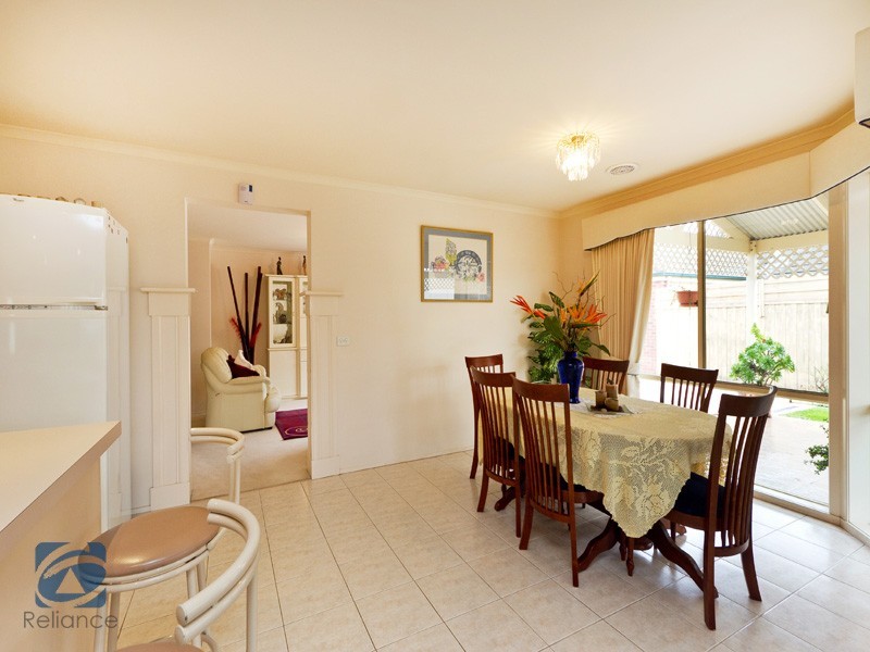 Lynbrook VIC 3975