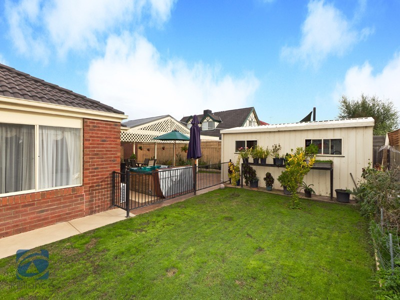Lynbrook VIC 3975