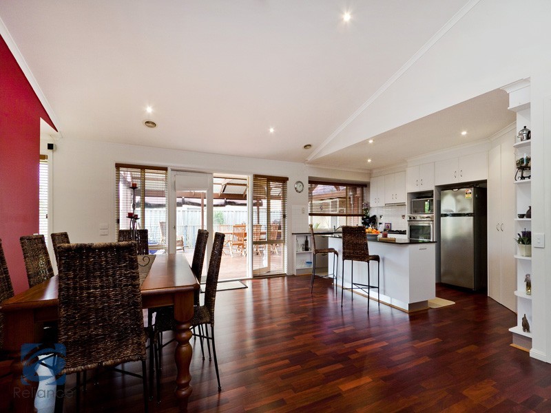Lynbrook VIC 3975