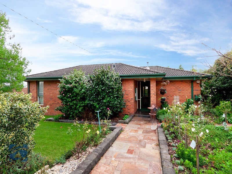 1 Pitman Court, Hampton Park VIC 3976