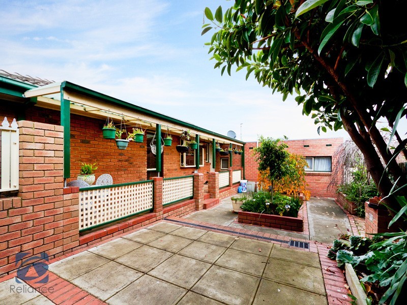 1 Pitman Court, Hampton Park VIC 3976