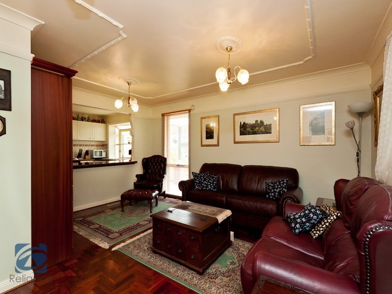 1 Pitman Court, Hampton Park VIC 3976