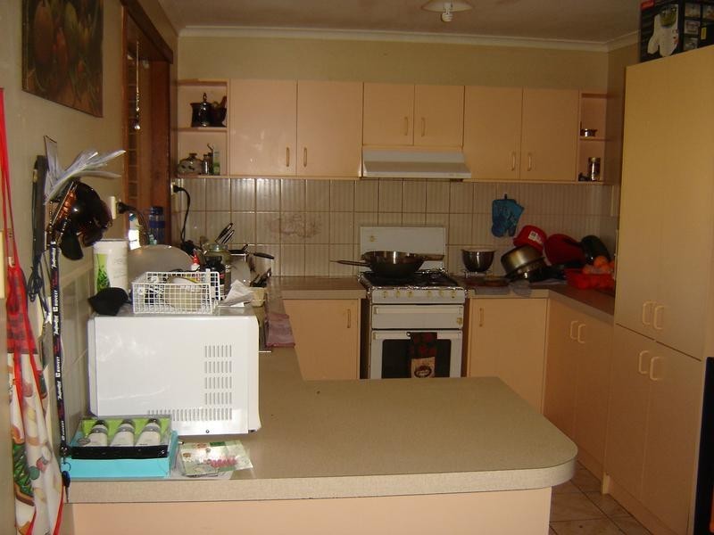 14 Emma Court, Hampton Park VIC 3976