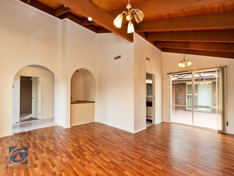 28 Verona Drive, Hampton Park VIC 3976