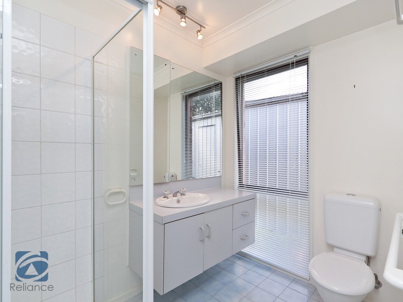 11 Cherryplum Court, Cranbourne North VIC 3977