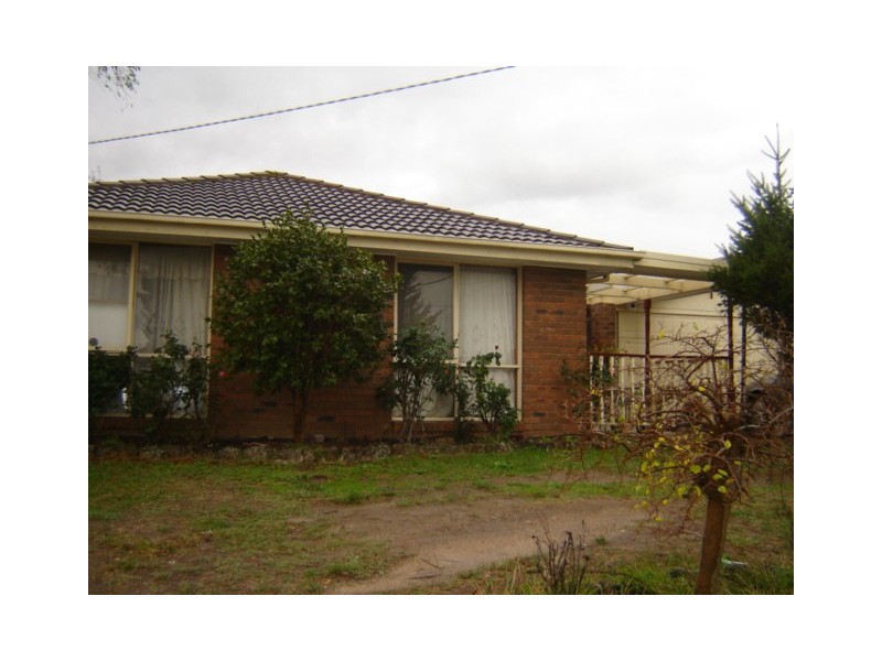 14 Emma Court, Hampton Park VIC 3976