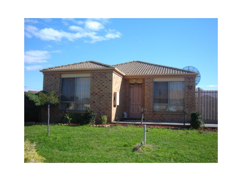 12 Beech Place, Hallam VIC 3803