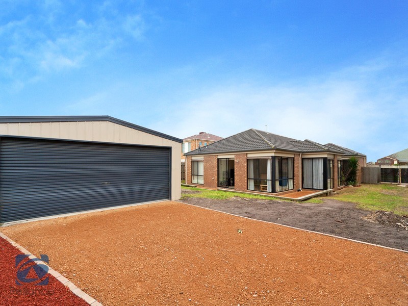 21 Silver Creek Drive, Lynbrook VIC 3975